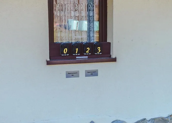 I 162c Apartment Chocholow